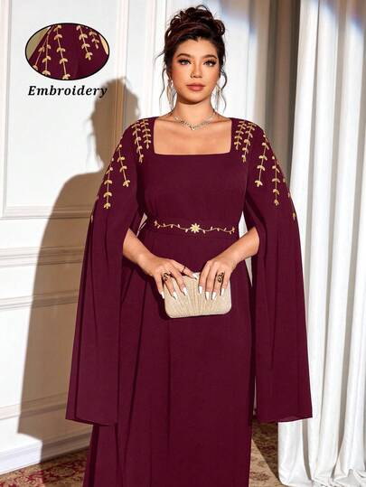 Allurite 大码女士优雅百搭日常刺绣金色花卉装饰披肩连衣裙