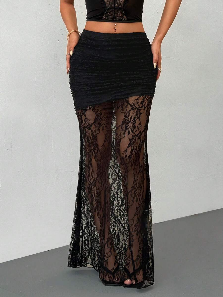 SHEIN Tall Women's Elegant Romantic Fashion Commute Sexy Black Lace Maxi Skirt, Tight Lace Skirt, Beach Holiday Ladies Skirt, Back To School Graduation Season Women's Wear, Romantic Date, Birthday, Easter Ladies, Brazilian Carnival, Music Festival, Wedding Season, Brunch Ladies Skirt, Bohemian Style, Fairy Style Skirt - Black - View 1