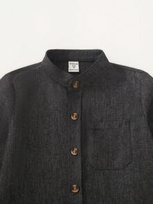 SHEIN Áo sơ mi tay dài in chữ đơn hàng khuy đơn giản có túi dành cho bé trai - màu đen - Xem 3
