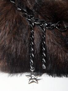 ROMWE Grunge Punk Bolsas de Ombro Femininas Estilo Anos 2000, Bolsas de Motoqueiro Punk com Rebites, Bolsa de Pelúcia, Carteiras de Outono e Inverno, Bolsa Hobo (Padrão Aleatório)