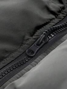 Manfinity EMRG Mantel Musim Dingin Lengan Panjang Pria Warna Polos dengan Kerah Tegak, Mantel Musim Dingin Hangat Warna Polos - Grey - View 5