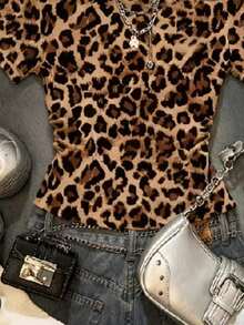 Glimmora Camiseta de moda de manga corta con hombro asimétrico y estampado de leopardo Y2K para mujer - Multicolor - Ver 4