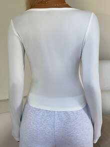 CovetEZ 印花休闲修身短袖长袖女式T恤 - 白色 - 查看 2