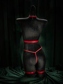 SpicyHot 4pcs Sexy Heart-Shaped Pasties, Woven Straps, Metal Ring Lingerie Set - Red - View 2