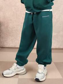 SUMWON Teal Chicago Text Pullover Hoodie And Matching Sweatpants Co-Ord Set With Centre Pocket Elastic Waist Casual Comfort Wear Outfit Vacation - Green - View 4