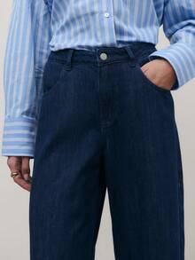 Nöista High-Waisted, Wide-Leg Denim Pants In Deep Indigo Wash. Classic Five-Pocket Design. Relaxed Silhouette Perfect For Casual And Elegant Events.Spring And Summer Outfits. - Blue - View 4