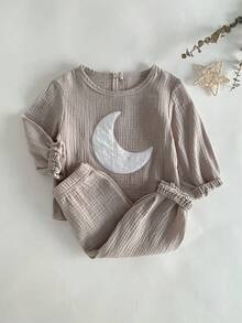 2pcs Baby Boy Soft Comfortable Fabric Cute Moon Embroidery Casual Long Sleeve Top And Pants Homewear Set Muslin Baby Clothes Toddler Two Piece Set Neutral Baby Clothes Unisex Baby Night Clothes - Grey - View 3