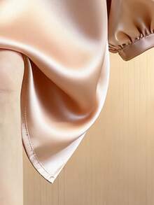 Franclia Women's New Summer Fashion Sweet Design Champagne Color, Satin Satin Fabric With Beaded Pearl Embellishments, Round Neck Short Sleeve Casual Puff Sleeve Women's Shirtwinter For Women,Christmas,New Year ,White For New Year's Eve,Party,Beach,Elegant,Casual,Casual For Women,Romance, Valentine's Day, Dating,Summer,Women's Beach Bikinis Summer 2026,Summer Tops,Graduation Season Attire, Fashionable Casual Commuter Wear, Business Office Wear, Versatile And Stylish Everyday Casual Wear, Urban Teacher's Professional Attire