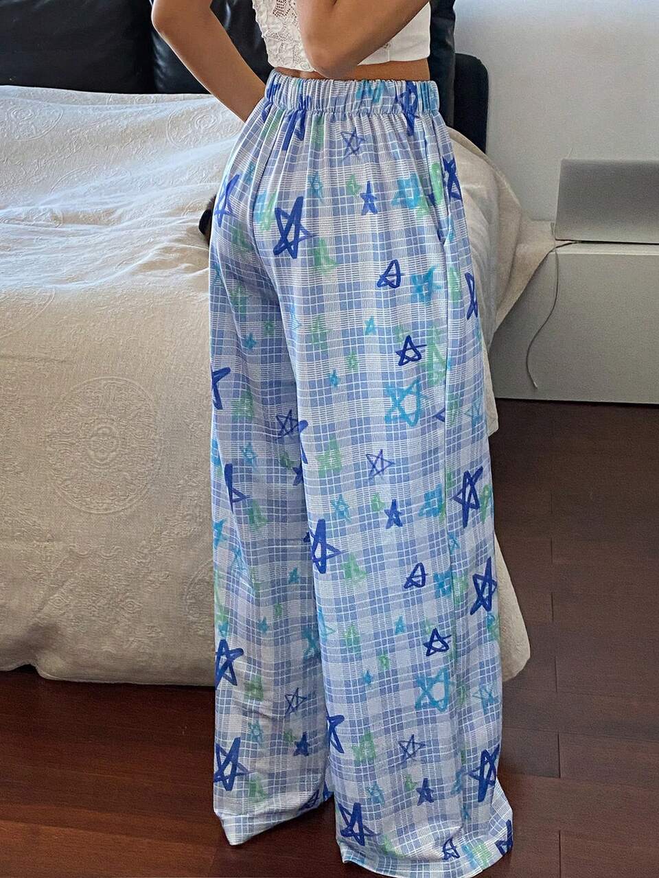 Plaid & Star Graffiti Pattern Loose Women Pajama Bottoms