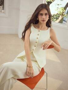 MOTF PREMIUM 女士优雅日期纽扣装饰背心和裤子两件套，春夏款 - 杏色 - 查看 4