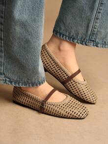 Rosivie Giày bệt thường ngày thiết kế khóa khoét rỗng cho nữ - Màu vàng - Xem 5