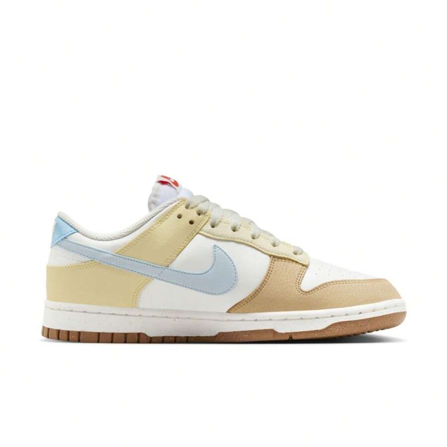 Nike DUNK 女款运动鞋 Summit White/Glacier Blue/Aquarius Blue/Soft Yellow/Alabaster/Picante Red FZ4347-100 - 峰白/冰川藍/水瓶藍/柔黃/雪花石膏白/辣紅 - 查看 1