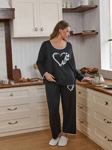 SHEIN Doze Lane Minimalist Butterfly & Heart Print Colorblock Casual Loungewear Set Black Pj Set Women Pajama Sets For Women Black Lounge Wear Sets Long Sleeve Lounge Set Black Pajama Set - Black - View 4