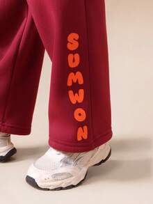 SUMWON Wygodny dwuczęściowy zestaw z kapturem i szerokimi spodniami dresowymi, kapturem i logo na klatce piersiowej, dla dzieci, do codziennego noszenia na co dzień, zimowa odzież sportowa - Burgund - Zobacz 6