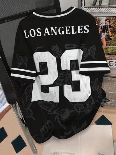 Manfinity Campus Court 男士时尚蝴蝶、字母和数字印花T恤