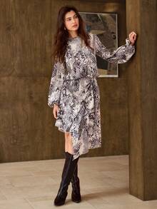 Hansera 女士冬季连衣裙，圣诞动物印花蛇纹图案，圆领灯笼袖长袖，收腰不对称下摆，优雅女士连衣裙，适合优雅、办公、日常、外出、休闲、秋冬季穿搭。 - 黑色 - 查看 4