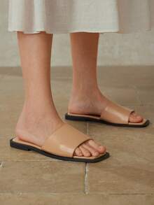 MOTF PREMIUM 女士舒适方头撞色平底凉鞋，夏季日常穿着 - 卡其色 - 查看 5