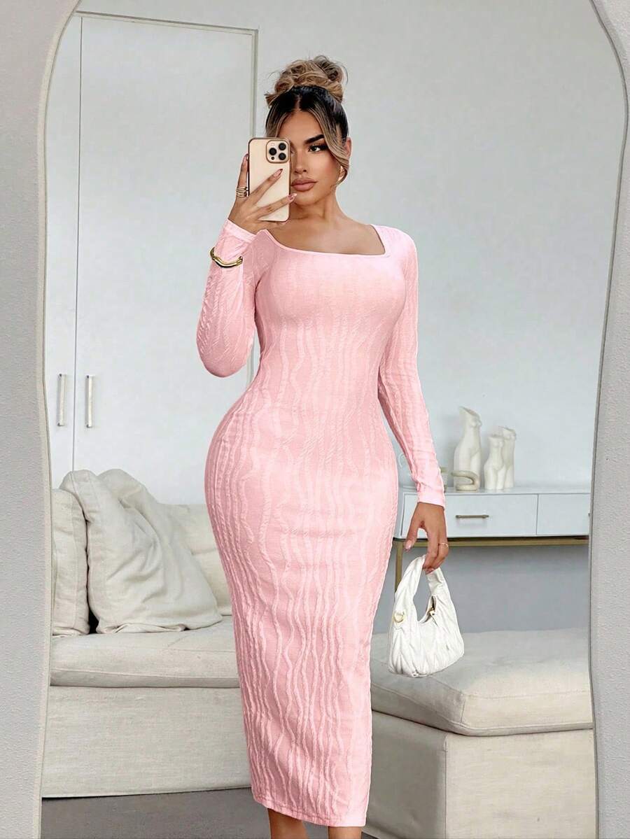 SHEIN SXY Váy len dệt kim cổ tròn tay dài thu đông cho nữ, màu hồng nhạt - Màu Hồng baby - Xem 1