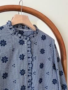 SHEIN Frenchy Áo sơ mi dài tay nữ màu xanh kẻ caro thêu hoa, kiểu dáng thường ngày, thích hợp mặc đi làm, đi chơi, mùa hè, mùa xuân, mọi mùa, phong cách công sở, kiểu Pháp, thanh lịch, thích hợp mặc đi làm. - Nhiều màu - Xem 4