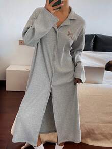 DAZY Butterfly Embroidery Pattern Loose Long Sleeve Cardigan Sleepwear Robe - Grey - View 1