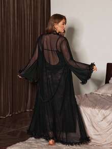 Slumberist 大码女士性感内衣套装，薄纱长袖外套和蕾丝露背吊带裙两件套 - 黑色 - 查看 2