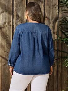 EMERY ROSE Plus Size Women Street Casual Comfortable Light Blue Embroidered Non-Stretch Denim Top - Light Wash - View 2