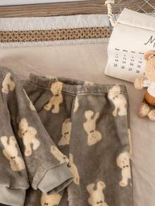 SHEIN 2pcs Baby Boy Toddler Newborn 0-3 Years Old Casual Everyday Outfits Cute Plush Flannel Bear Round Neck Long Sleeve Sweatshirt And Pants Set, Autumn/Winter - Coffee Brown - View 5