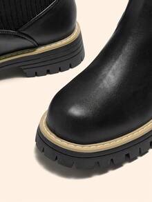 CUCCOO BASICS Women's Casual Minimalist Ankle Boots For Daily Wear - Black - View 4