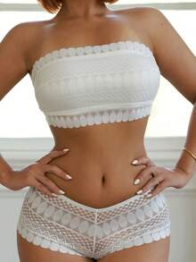 SHEIN 2pcs/Set Women's Fashionable Lace Bandeau Sexy Lingerie Bra And Panty Set - White - View 1