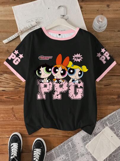THE POWERPUFF GIRLS X SHEIN Camiseta de manga corta de cuello redondo de talla grande de verano informal con ribete de contraste y estampado de letras, burbujas y flores
