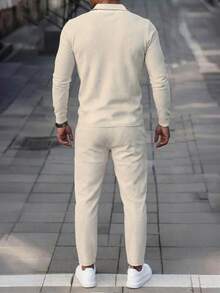 Manfinity Homme 男士纯色长袖 Polo 衫和抽绳腰休闲裤套装 男士休闲两件套 米色男士套装 男士两件套运动服 男士两件套 白色男士慢跑裤套装 - 米色 - 查看 2