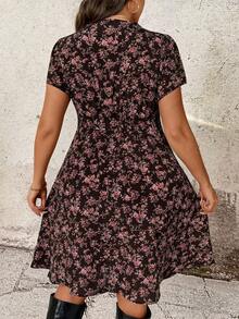 EMERY ROSE Elegant Plus Size Short Floral Dress With Overlap Collar Regular Sleeve And Ruffle Details - Multicolor - View 2