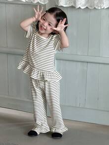 DAZY 2件套女婴条纹方领长袖荷叶边上衣和裤子套装 幼儿女童服装 - 灰色 - 查看 5