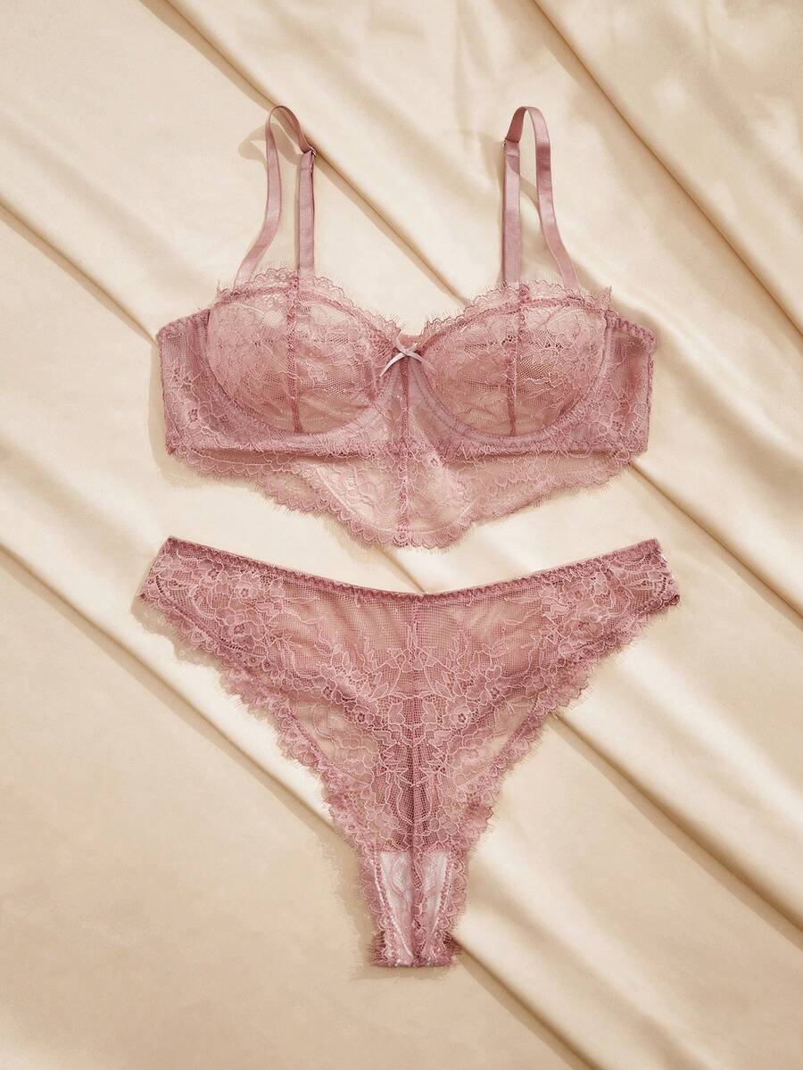 Charlaine 蕾丝拼接3/4罩杯钢圈文胸内裤套装，浪漫法式风格，优雅精致，女士内衣 - 藕粉色 - 查看 1