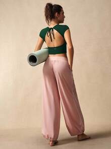 VARSIVA Solid Color Lace-Up Backless Fitted Cropped Sports T-Shirt Yoga Tops Open Back Athletic Top - Green - View 8