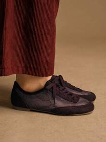 Rosivie Solid Color Lace-Up Casual Comfortable Versatile Flat Shoes, Suitable For Walking, Travel And Vacation - Brown - View 5