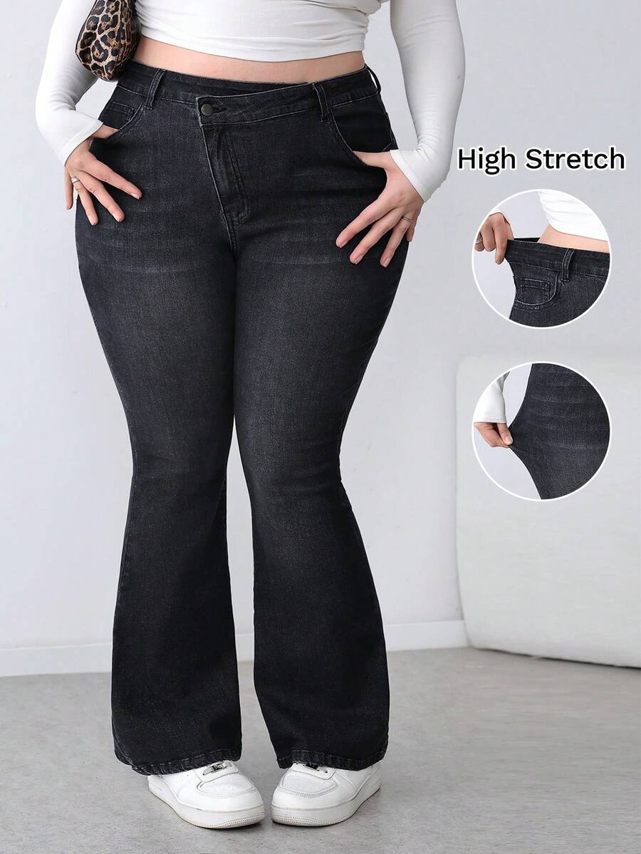 SHEIN Tall CURVE 秋冬季加大码女式纯色交叉腰袋修身喇叭牛仔裤，弹力舒适黑色水洗牛仔喇叭裤 - 黑色 - 查看 1