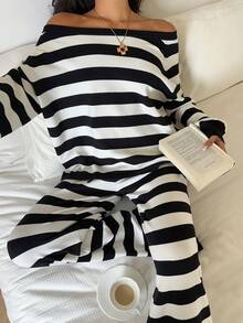 SHEIN EZwear 黑白条纹露肩长袖毛衣和针织裤休闲两件套女装 - 黑與白 - 查看 4
