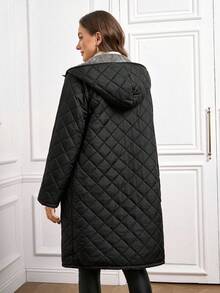 SHEIN Clasi Áo khoác nữ cỡ lớn Curve Plus Size màu đen phối xám đậm, lót lông dày dặn, tay dài, có mũ, kiểu dáng thường ngày, chần bông, giữ ấm tốt, thoải mái và ấm áp, mẫu mới 2025, mùa đông cho nữ, phong cách cổ điển, đi chơi, mùa thu, áo khoác dáng dài, mùa đông cho nữ, cỡ lớn mùa thu, công sở cho nữ, mùa thu cho nữ, sang trọng cho nữ, mùa thu cho nữ, trang phục Halloween, áo khoác mùa đông Halloween cho nữ. - màu đen - Xem 4