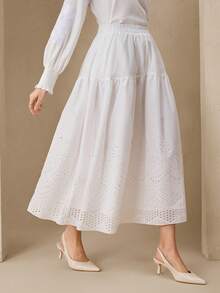 Graceveil 法式甜美刺绣镂空松紧腰长款A字优雅女裙 - 白色 - 查看 6