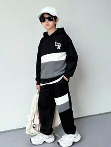 SHEIN Little Byeori 2 件装青少年男孩、运动、学院风、复古、有缝线、连帽运动衫和裤子套装、适合儿童服装、幼儿男孩服装、返校男孩套装、适合生日派对、晚会、表演、婚礼、洗礼、开幕式、日常使用、适合上学、适合旅行、适合运动、适合春秋冬