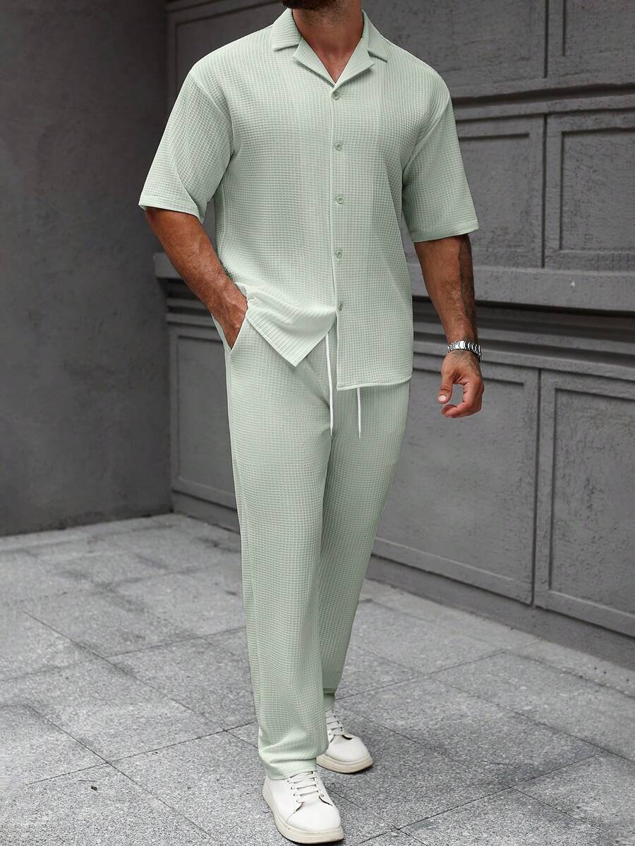 Manfinity Homme Men's Plaid & Solid Color Jacquard Short Sleeve Shirt + Drawstring Elastic Waist Pants, Essential Outfit For Men In Summer - Mint Green - View 1