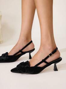 CUCCOO CHICEST Women's Elegant Party 3D Floral Decor Pointed Toe Pumps Valentine's Day - Black - View 6