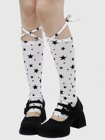 Kawaii 1 par de calentadores de piernas con estampado de estrellas en blanco y negro con tiras cruzadas, calentadores de piernas versátiles y minimalistas de moda "Millennium Babe" para mujer, adecuados para uso diario, escuela, citas, fiestas y otras ocasiones