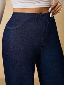 SHEIN Tall CURVE Zima Lato Plus Size Jednolity kolor Swobodne Wygodne Rozciągliwe Dzianiny Niebieskie Sprane Dżinsy Proste Nogawki - Ciemny jeans - Zobacz 4