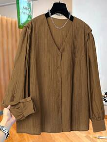 INAWLY 大码女式休闲V领纹理衬衫 - 卡其色 - 查看 1