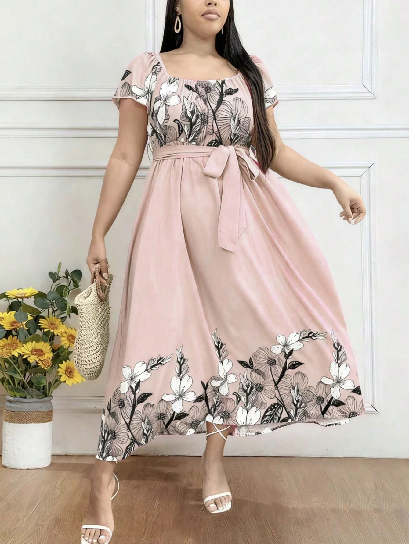 EMERY ROSE فستان طويل بأكمام قصيرة ربلان وطبعة زهو...