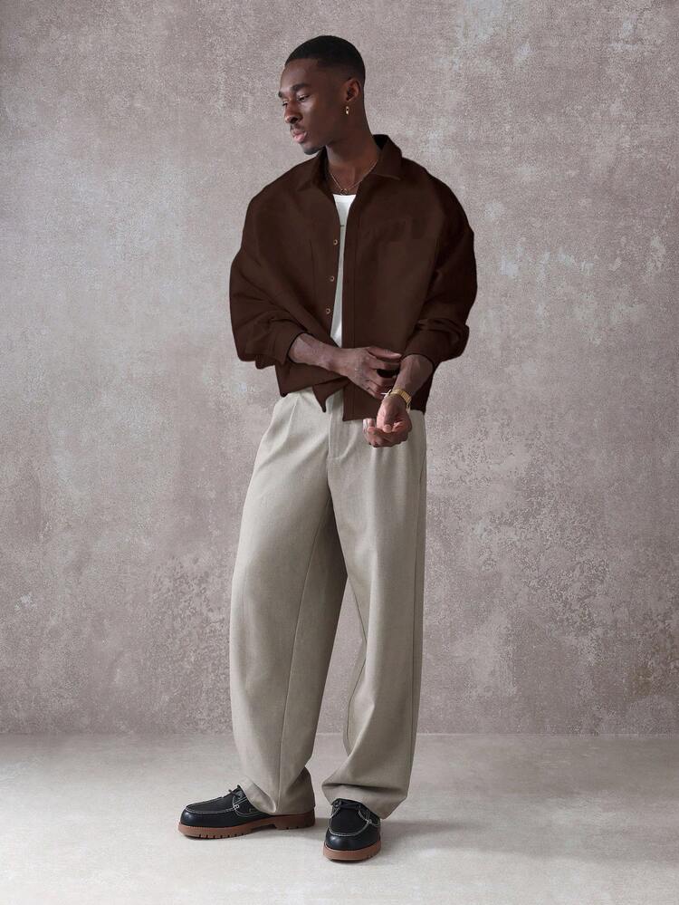 Camicia oversize a maniche lunghe con bottoni sul davanti, vestibilità corta, tasche sul petto, vestibilità rilassata, stile casual da lavoro