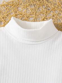 SHEIN 2pcs Tween Girls Solid Color Knit Polo Neck Casual T-Shirt And Leggings Set 2pcs/Set Young Girls Casual White Ribbed Knit T-Shirt And Leggings Set, For Indoor And Outdoor Wear, Autumn/Winter 2pcs Young Girl Solid Color Knit Stand Collar Casual T-Shirt And Pants Set Adorable White Ribbed Knit Turtleneck And Leggings Set For Young Girls /Tween Girl  Soft Comfortable Two Piece Outfit Pajamas, Nightgowns, Daily Use White Outfit For  Tween Girls - White - View 12