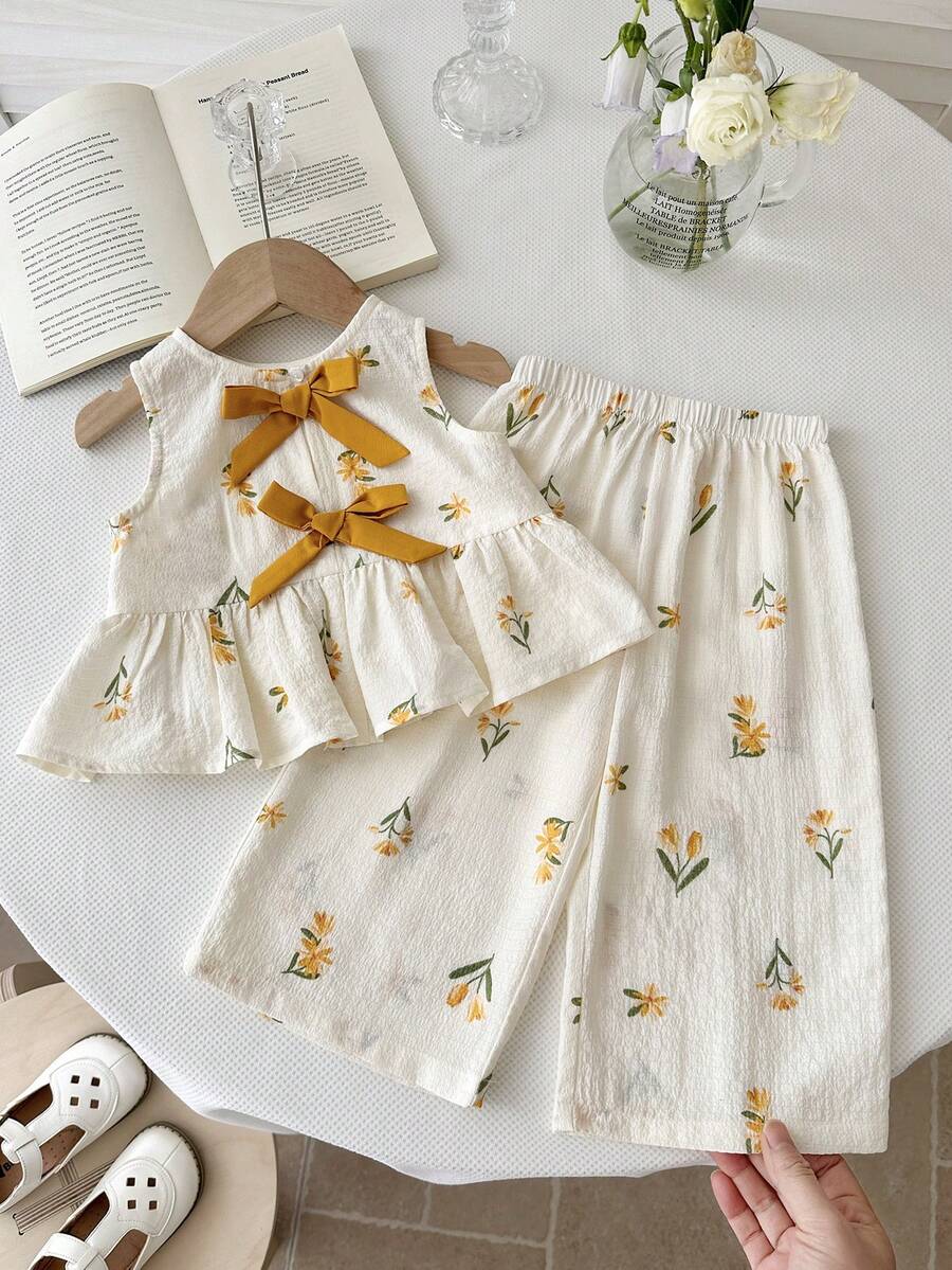 LMoss Kids 2件套女婴碎花编织休闲上衣和裤子套装 - 彩色 - 查看 1